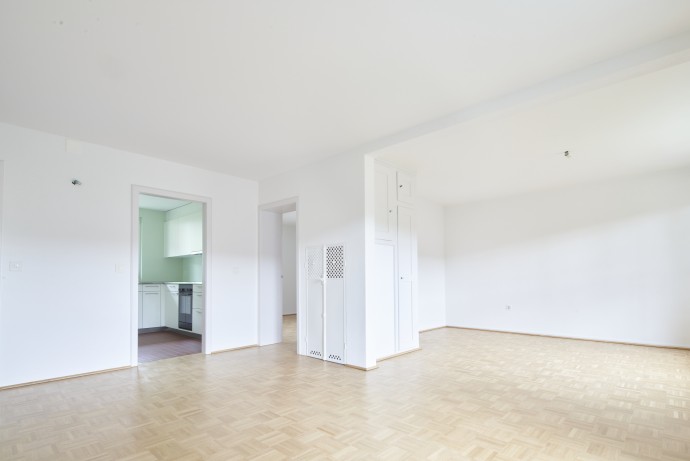 Utilisation partielle du sol existant dans l'appartement de 2,5 pièces